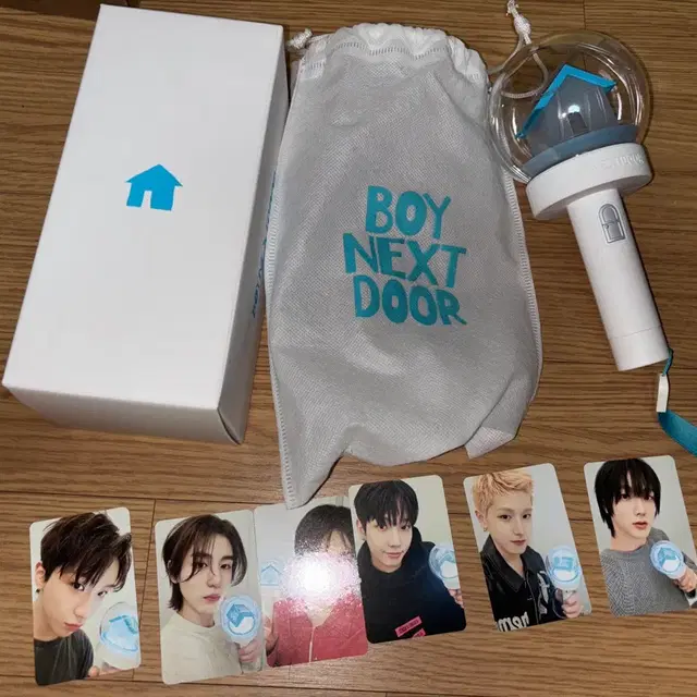 보이넥스트도어 보넥도 응원봉