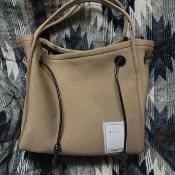 LUPUY 토트백 베이지