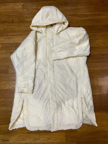 나곤스탠스 타프타 벤치 코트 롱 다운