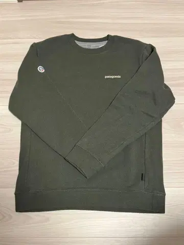 patagonia 크루넥 맨투맨 올리브 그린