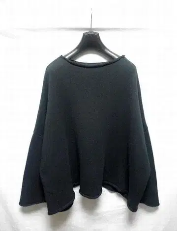 저널 스탠다드 LUXE 맨투맨