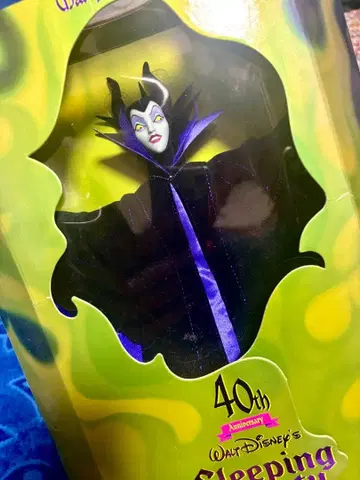 일본 미입고 잠자는 숲속의 공주 마녀 한정판 빌런 컬렉션