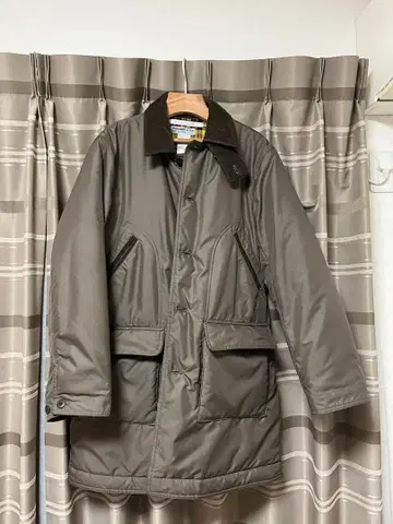 EEL 이일 버킹엄 코트