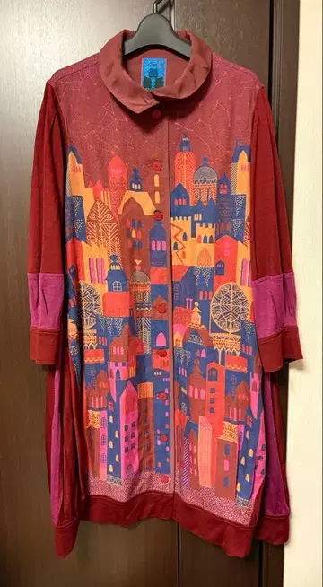 앙길 빨간색 계열 도시 풍경 프린트 셔츠 원피스