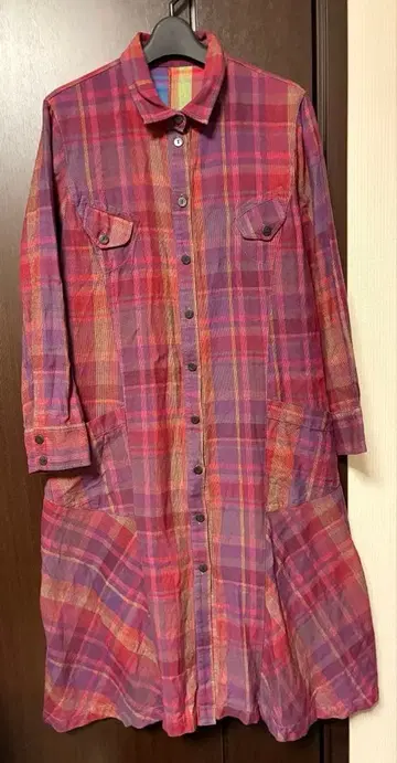 CUBE 핑크 체크 무늬 긴팔 셔츠 원피스