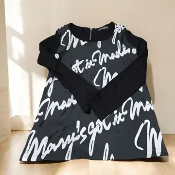 마리퀀트 티셔츠 앞면이 매끈매끈