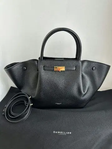 The New York D90 숄더/토트백