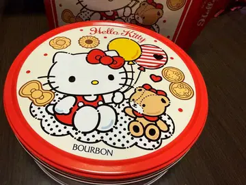 HELLO KITTY 쿠키 스틸 빈 캔