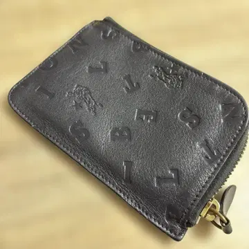 일비종떼 블랙 가죽 코인 케이스 엠보싱 로고