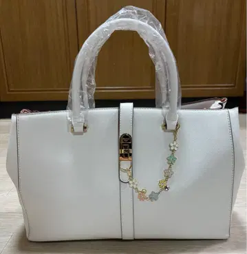 [ 미사용 새상품 택 포함 ] Samantha Vega 사만사베가 토트백