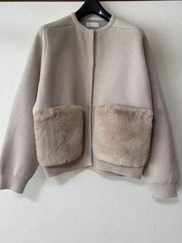 투모로우랜드 Ballsey 퍼 포켓 부착 가디건