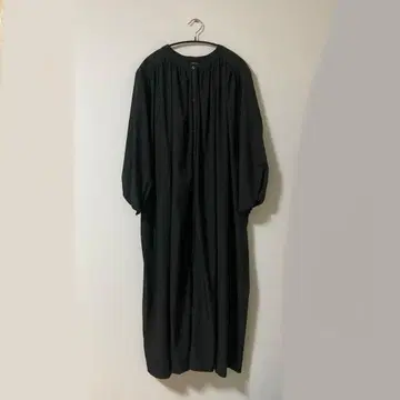 AS KNOW AS PINKY 블랙 롱 원피스