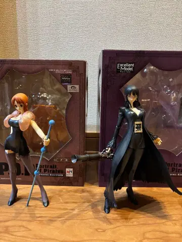 원피스 스트롱 월드 피규어 나미 로빈 POP