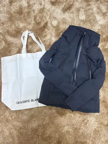 DESCENTE ALLTERRAIN 네이비 미즈사와 다운 여성용 S