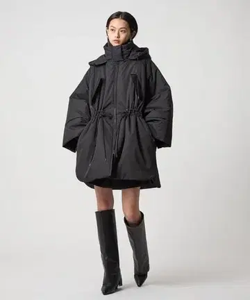 EMMEL REFINES EM 판초라이크 패딩 코트
