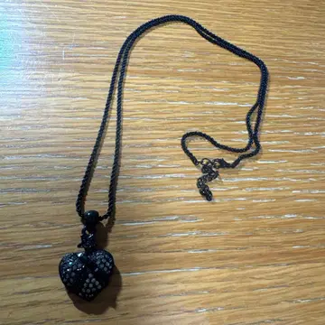 블랙 하트 목걸이 별 모티브 큐빅 고딕 개성파