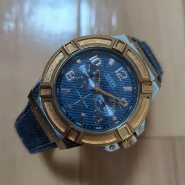 GUESS 데님 벨트 손목시계