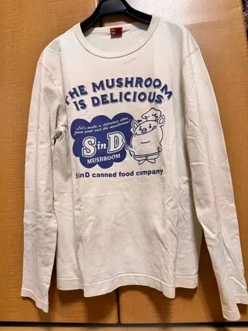 스튜디오 다치산 긴팔 T셔츠 남성용 M 사이즈