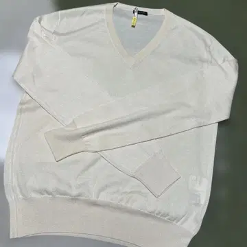 크루치아니 캐시미어 실크 화이트 니트 48 새상품급