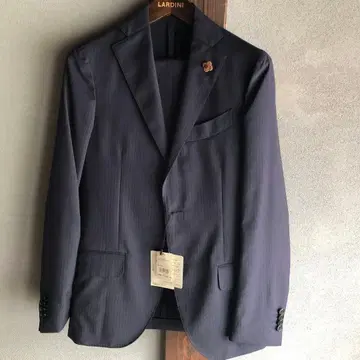 LARDINI 네이비 summer stripe 수트 42