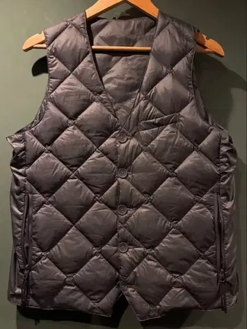SHIPS TAION 다운 베스트 L 사이즈 차콜 그레이