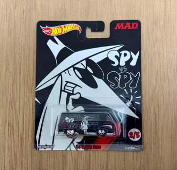 Hot Wheels '66 Dodge A100 Spy vs Spy