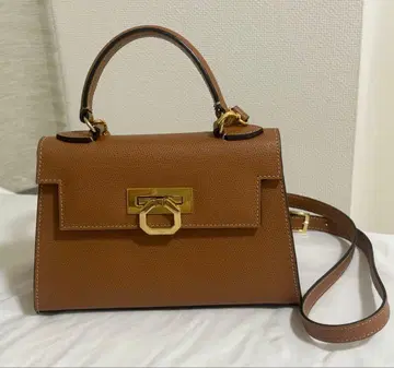 CARBOTTI GRETA 탄 브라운 새상품급