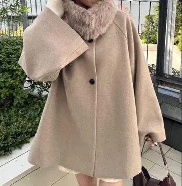 Chico 케이프 코트