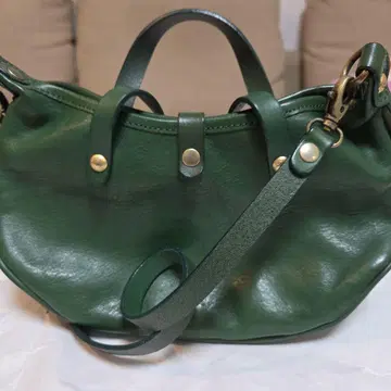 civa 그린 가죽 숄더백