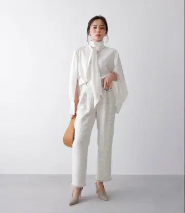 [ 미사용 새상품 ] anuans 오리지널 트위드 테이퍼드 팬츠 M 블랙