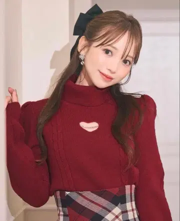 미셸 마카롱 하트컷 니트탑 빨간색