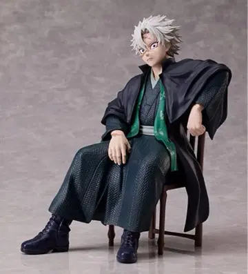 귀멸의 칼날 시나즈가와 사네미 논스케일 피규어