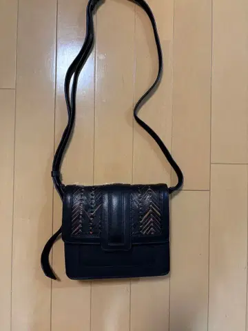 프랑스 가죽 숄더백