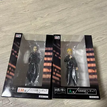 도쿄 리벤저스 제일복권 피규어 2개