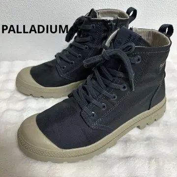새상품급 팔라디움 팜파 하이 시커+ 워터프루프 22.5