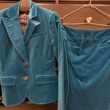 [ BOSCH ] 스커트 셋업