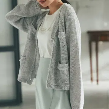 La boutique BonBon 면린넨 라메 바스켓 니트 가디건