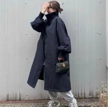 [ 새상품급 ] CIAOPANIC TYPY 스탠드 카라 볼륨 슬리브 코트