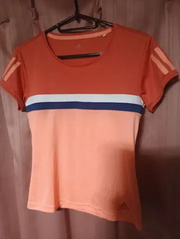 아디다스 스트라이프 반팔 티셔츠 SMALL