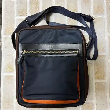 Paul Smith 숄더백 네이비/브라운