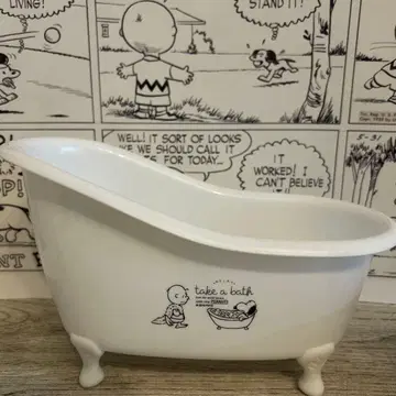 피넛 캐릭터 욕조형 케이스