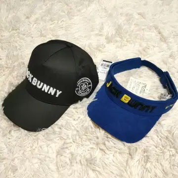JACK BUNNY 블랙 캡과 블루 바이저 세트