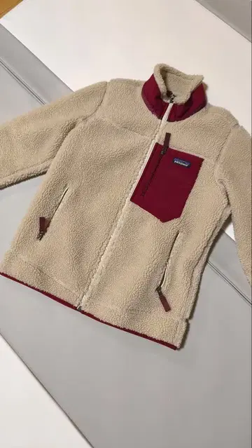 Patagonia 레트로X 베이지/버건디