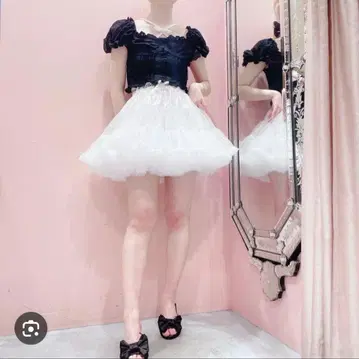 Starry lillilly 로고  파니에 화이트 프리 사이즈