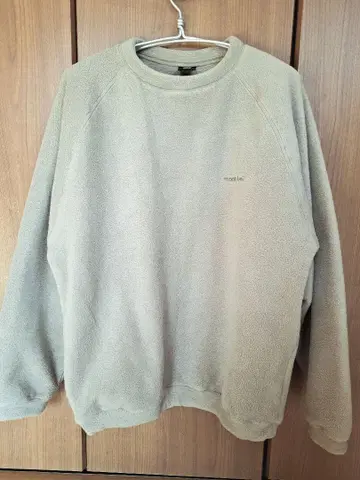 새상품급 몽벨 플리스 맨투맨 카키 베이지