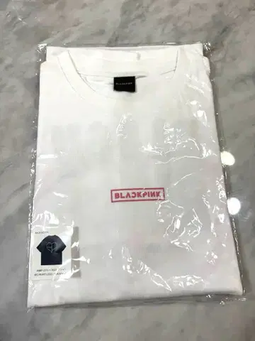 BLACKPINK 빅 하트 로고 T셔츠 화이트