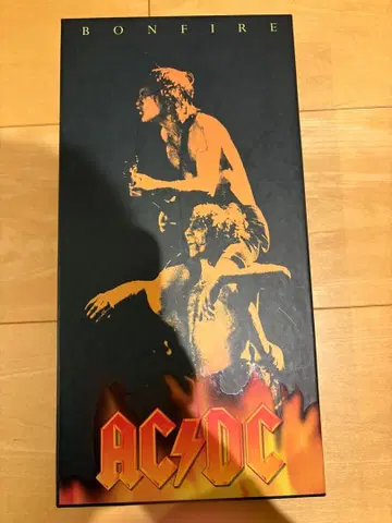 AC/DC BONFIRE CD 박스