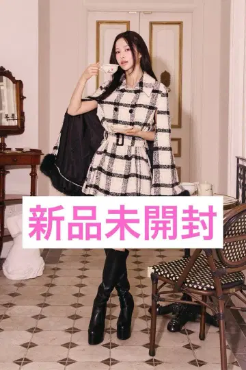 [ 새상품 ] Randy 격자 무늬 트위드 퍼 판초