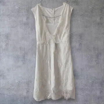 1점 한정 화이트 레이스 슬리브리스 원피스 드레스 [ M ]