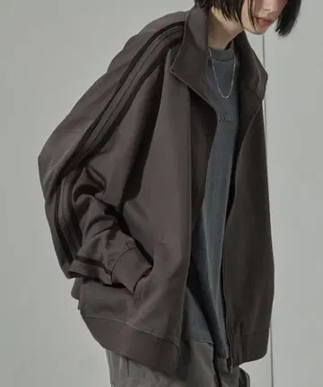 'huge sizing' 더블 페이스 사이드 라인 상하의 차콜 M